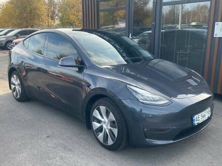 Серый Тесла Model Y, объемом двигателя 0 л и пробегом 88 тыс. км за 25900 $, фото 1 на Automoto.ua