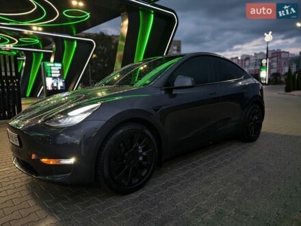 Сірий Тесла Model Y, об'ємом двигуна 0 л та пробігом 123 тис. км за 20100 $, фото 1 на Automoto.ua