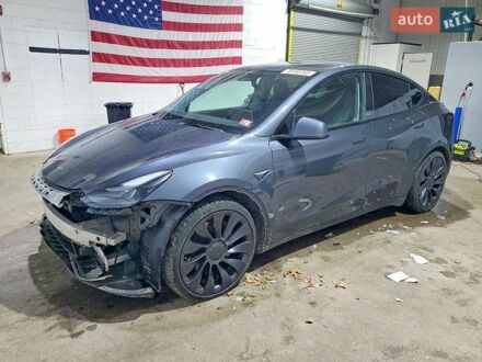 Серый Тесла Model Y, объемом двигателя 0 л и пробегом 200 тыс. км за 14399 $, фото 1 на Automoto.ua