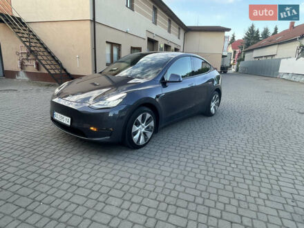 Тесла Model Y 2022 у Ужгороді на Automoto.ua Сірий Тесла Model Y, об'ємом двигуна 0 л та пробігом 59 тис. км за 26900 $, фото 1 на Automoto.ua