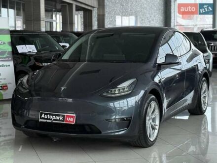 Сірий Тесла Model Y, об'ємом двигуна 0 л та пробігом 52 тис. км за 32990 $, фото 1 на Automoto.ua
