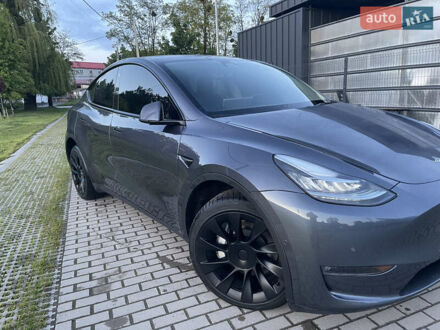 Тесла Model Y 2022 в Львове на Automoto.ua Серый Тесла Model Y, объемом двигателя 0 л и пробегом 144 тыс. км за 22000 $, фото 1 на Automoto.ua