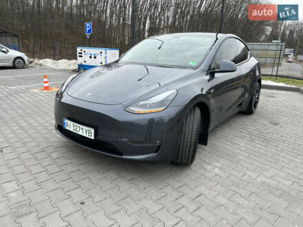 Серый Тесла Model Y, объемом двигателя 0 л и пробегом 52 тыс. км за 29500 $, фото 1 на Automoto.ua