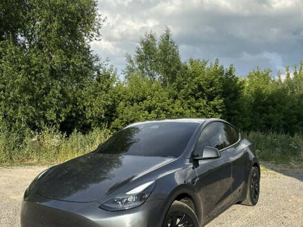 Тесла Model Y 2022 в Виннице на Automoto.ua Серый Тесла Model Y, объемом двигателя 0 л и пробегом 41 тыс. км за 30000 $, фото 1 на Automoto.ua