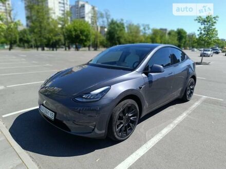 Серый Тесла Model Y, объемом двигателя 0 л и пробегом 18 тыс. км за 26900 $, фото 1 на Automoto.ua