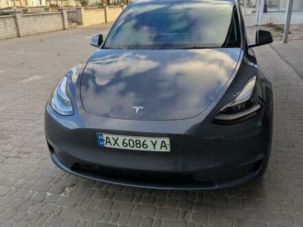 Сірий Тесла Model Y, об'ємом двигуна 0 л та пробігом 95 тис. км за 27900 $, фото 1 на Automoto.ua