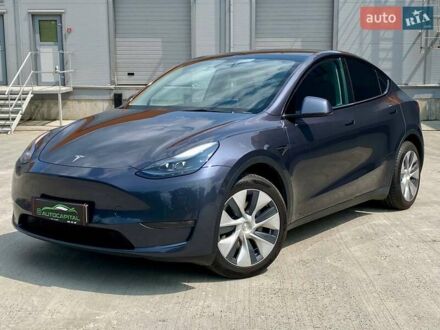 Тесла Model Y 2022 в Киеве на Automoto.ua Серый Тесла Model Y, объемом двигателя 0 л и пробегом 20 тыс. км за 33990 $, фото 1 на Automoto.ua