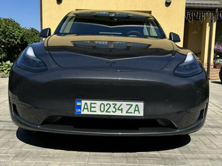Тесла Model Y 2022 в Днепре (Днепропетровске) на Automoto.ua Серый Тесла Model Y, объемом двигателя 0 л и пробегом 66 тыс. км за 26500 $, фото 1 на Automoto.ua