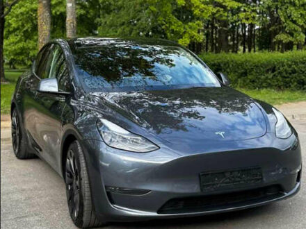 Тесла Model Y 2022 в Тернополе на Automoto.ua Серый Тесла Model Y, объемом двигателя 0 л и пробегом 54 тыс. км за 31500 $, фото 1 на Automoto.ua