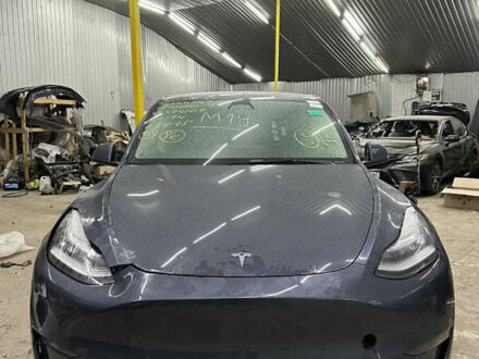 Серый Тесла Model Y, объемом двигателя 0 л и пробегом 73 тыс. км за 23500 $, фото 1 на Automoto.ua