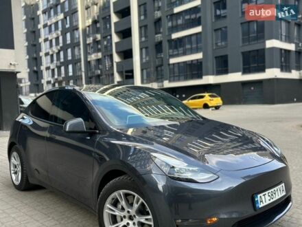 Серый Тесла Model Y, объемом двигателя 0 л и пробегом 93 тыс. км за 28999 $, фото 1 на Automoto.ua