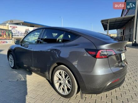 Тесла Model Y 2022 в Вознесенске на Automoto.ua Серый Тесла Model Y, объемом двигателя 0 л и пробегом 135 тыс. км за 26500 $, фото 1 на Automoto.ua