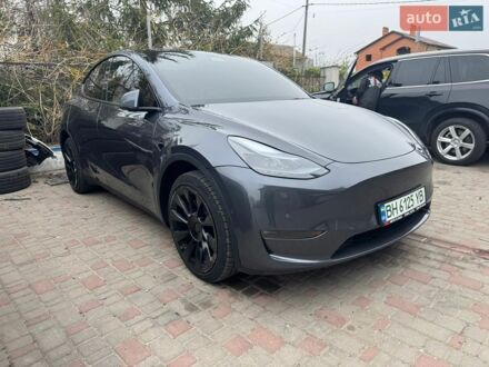 Серый Тесла Model Y, объемом двигателя 0 л и пробегом 93 тыс. км за 23900 $, фото 1 на Automoto.ua