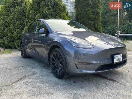 Тесла Model Y 2022 в Киеве на Automoto.ua Серый Тесла Model Y, объемом двигателя 0 л и пробегом 17 тыс. км за 25500 $, фото 1 на Automoto.ua