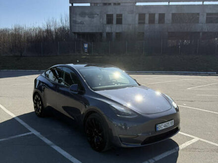 Тесла Model Y 2022 в Львове на Automoto.ua Серый Тесла Model Y, объемом двигателя 0 л и пробегом 20 тыс. км за 28500 $, фото 1 на Automoto.ua