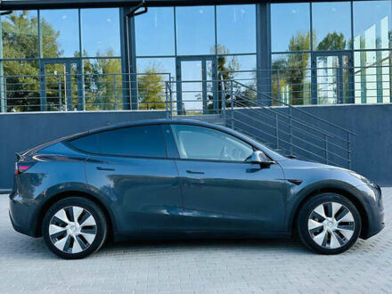 Сірий Тесла Model Y, об'ємом двигуна 0 л та пробігом 19 тис. км за 32900 $, фото 1 на Automoto.ua