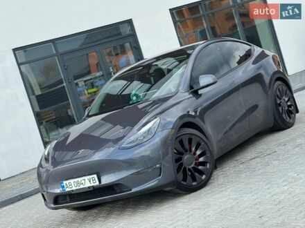 Серый Тесла Model Y, объемом двигателя 0 л и пробегом 105 тыс. км за 26500 $, фото 1 на Automoto.ua