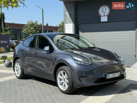 Тесла Model Y 2023 в Львове на Automoto.ua Серый Тесла Model Y, объемом двигателя 0 л и пробегом 21 тыс. км за 28900 $, фото 1 на Automoto.ua
