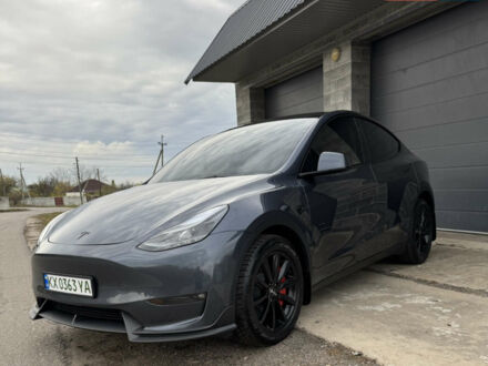 Серый Тесла Model Y, объемом двигателя 0 л и пробегом 29 тыс. км за 29500 $, фото 1 на Automoto.ua