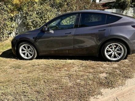 Сірий Тесла Model Y, об'ємом двигуна 0 л та пробігом 300 тис. км за 32000 $, фото 1 на Automoto.ua