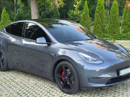 Сірий Тесла Model Y, об'ємом двигуна 0 л та пробігом 53 тис. км за 31500 $, фото 1 на Automoto.ua