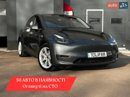Тесла Model Y 2023 у Києві на Automoto.ua Сірий Тесла Model Y, об'ємом двигуна 0 л та пробігом 27 тис. км за 28999 $, фото 1 на Automoto.ua