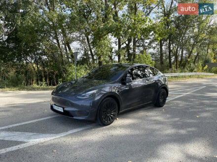 Сірий Тесла Model Y, об'ємом двигуна 0 л та пробігом 33 тис. км за 29500 $, фото 1 на Automoto.ua