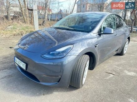 Серый Тесла Model Y, объемом двигателя 0 л и пробегом 36 тыс. км за 29000 $, фото 1 на Automoto.ua