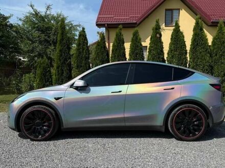 Тесла Model Y 2023 в Львове на Automoto.ua Серый Тесла Model Y, объемом двигателя 0 л и пробегом 27 тыс. км за 30400 $, фото 1 на Automoto.ua