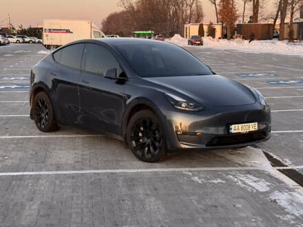 Тесла Model Y 2023 в Киеве на Automoto.ua Серый Тесла Model Y, объемом двигателя 0 л и пробегом 20 тыс. км за 33000 $, фото 1 на Automoto.ua