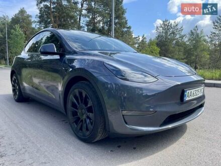 Тесла Model Y 2023 у Києві на Automoto.ua Сірий Тесла Model Y, об'ємом двигуна 0 л та пробігом 42 тис. км за 29500 $, фото 1 на Automoto.ua