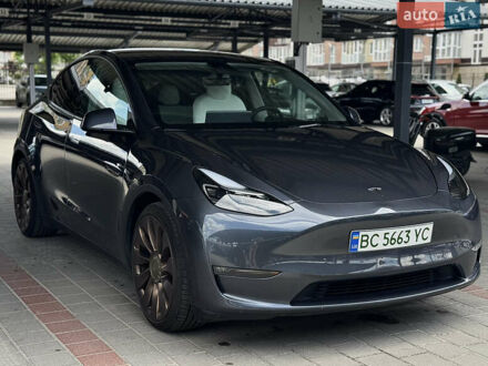 Тесла Model Y 2023 в Житомире на Automoto.ua Серый Тесла Model Y, объемом двигателя 0 л и пробегом 39 тыс. км за 30400 $, фото 1 на Automoto.ua