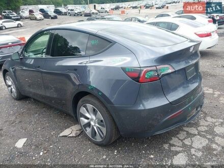 Сірий Тесла Model Y, об'ємом двигуна 0 л та пробігом 57 тис. км за 11000 $, фото 1 на Automoto.ua