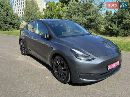 Серый Тесла Model Y, объемом двигателя 0 л и пробегом 36 тыс. км за 29900 $, фото 1 на Automoto.ua