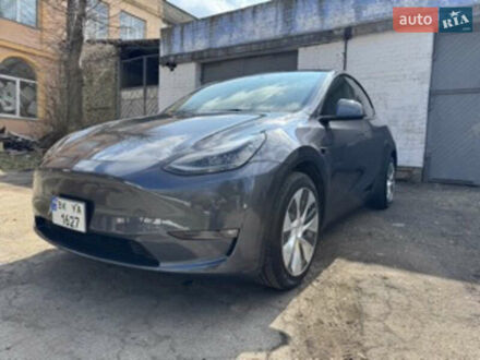 Тесла Model Y 2023 в Ровно на Automoto.ua Серый Тесла Model Y, объемом двигателя 0 л и пробегом 8 тыс. км за 29100 $, фото 1 на Automoto.ua