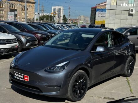 Тесла Model Y 2023 в Харькове на Automoto.ua Серый Тесла Model Y, объемом двигателя 0 л и пробегом 42 тыс. км за 31490 $, фото 1 на Automoto.ua