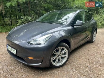 Тесла Model Y 2023 у Києві на Automoto.ua Сірий Тесла Model Y, об'ємом двигуна 0 л та пробігом 25 тис. км за 25000 $, фото 1 на Automoto.ua
