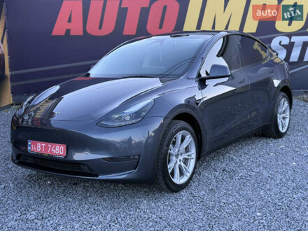 Сірий Тесла Model Y, об'ємом двигуна 0 л та пробігом 68 тис. км за 24499 $, фото 1 на Automoto.ua
