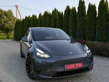 Тесла Model Y 2023 в Львове на Automoto.ua Серый Тесла Model Y, объемом двигателя 0 л и пробегом 47 тыс. км за 26000 $, фото 1 на Automoto.ua