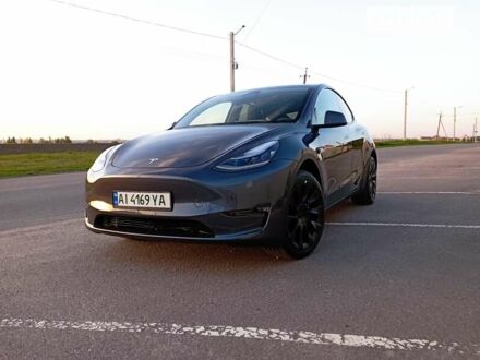 Серый Тесла Model Y, объемом двигателя 0 л и пробегом 3 тыс. км за 33900 $, фото 1 на Automoto.ua