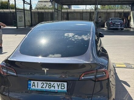 Сірий Тесла Model Y, об'ємом двигуна 0 л та пробігом 44 тис. км за 25300 $, фото 1 на Automoto.ua