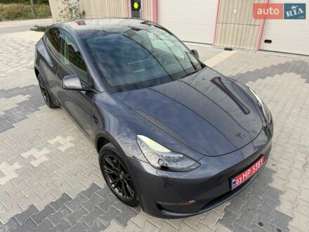 Серый Тесла Model Y, объемом двигателя 0 л и пробегом 61 тыс. км за 26500 $, фото 1 на Automoto.ua
