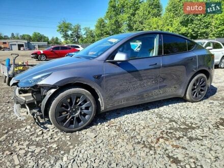 Серый Тесла Model Y, объемом двигателя 0 л и пробегом 67 тыс. км за 23500 $, фото 1 на Automoto.ua