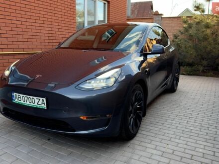 Серый Тесла Model Y, объемом двигателя 0 л и пробегом 96 тыс. км за 28200 $, фото 1 на Automoto.ua
