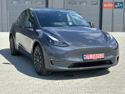 Тесла Model Y 2023 в Одессе на Automoto.ua Серый Тесла Model Y, объемом двигателя 0 л и пробегом 33 тыс. км за 28000 $, фото 1 на Automoto.ua