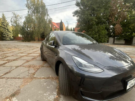 Тесла Model Y 2023 в Харькове на Automoto.ua Серый Тесла Model Y, объемом двигателя 0 л и пробегом 6 тыс. км за 31800 $, фото 1 на Automoto.ua