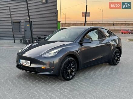 Тесла Model Y 2024 у Києві на Automoto.ua Сірий Тесла Model Y, об'ємом двигуна 0 л та пробігом 3 тис. км за 27200 $, фото 1 на Automoto.ua