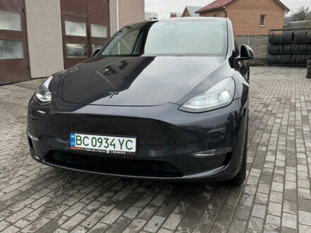 Сірий Тесла Model Y, об'ємом двигуна 0 л та пробігом 27 тис. км за 30000 $, фото 1 на Automoto.ua