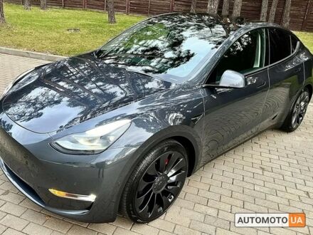 Тесла Model Y 2024 у Вінниці на Automoto.ua Сірий Тесла Model Y, об'ємом двигуна 0 л та пробігом 0 тис. км за 51990 $, фото 1 на Automoto.ua