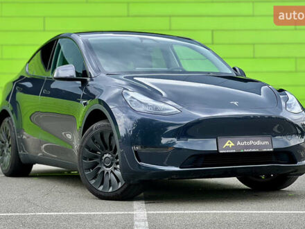 Тесла Model Y 2024 в Киеве на Automoto.ua Серый Тесла Model Y, объемом двигателя 0 л и пробегом 13 тыс. км за 33500 $, фото 1 на Automoto.ua